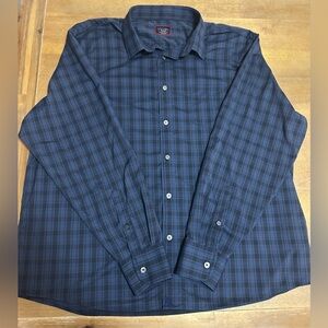 Men's Blue Untuckit Button Up Shirt XXL